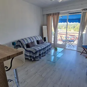 Petit A 100 M De La Cagnes-sur-Mer