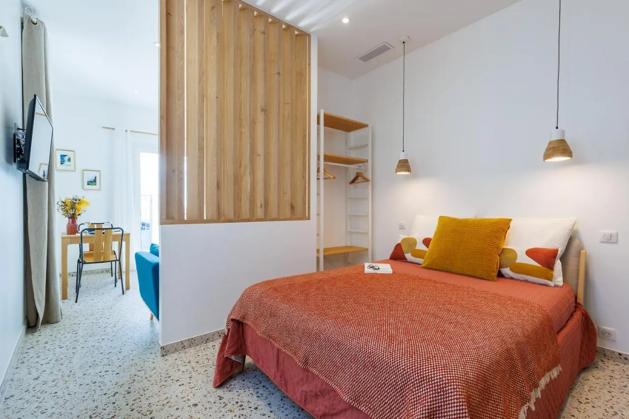 La Maison Du Pecheur Cagnes-sur-Mer 0*,